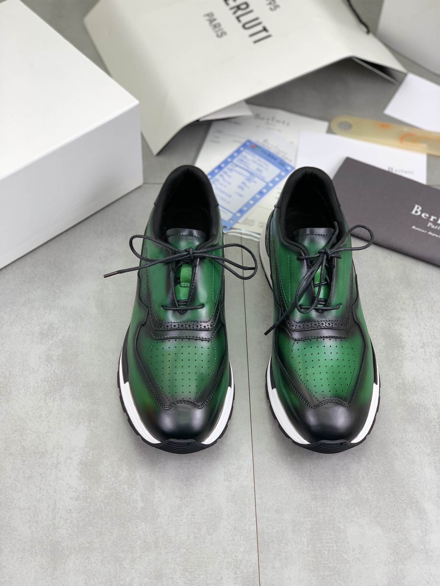Precio de fábrica P460 versión superior Berluti Bruti zapatos deportivos casuales de los hombres de 