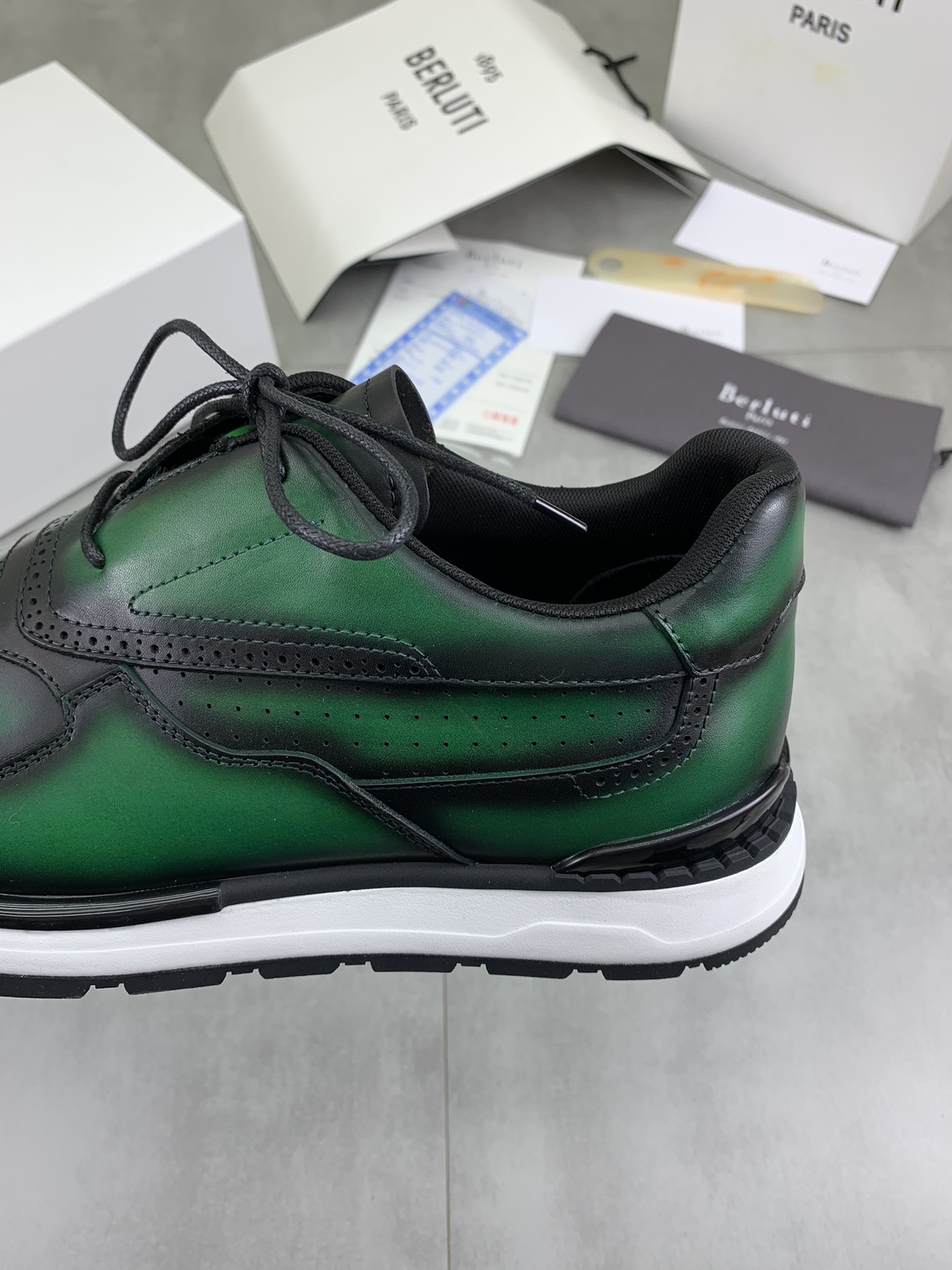 Precio de fábrica P460 versión superior Berluti Bruti zapatos deportivos casuales de los hombres de 