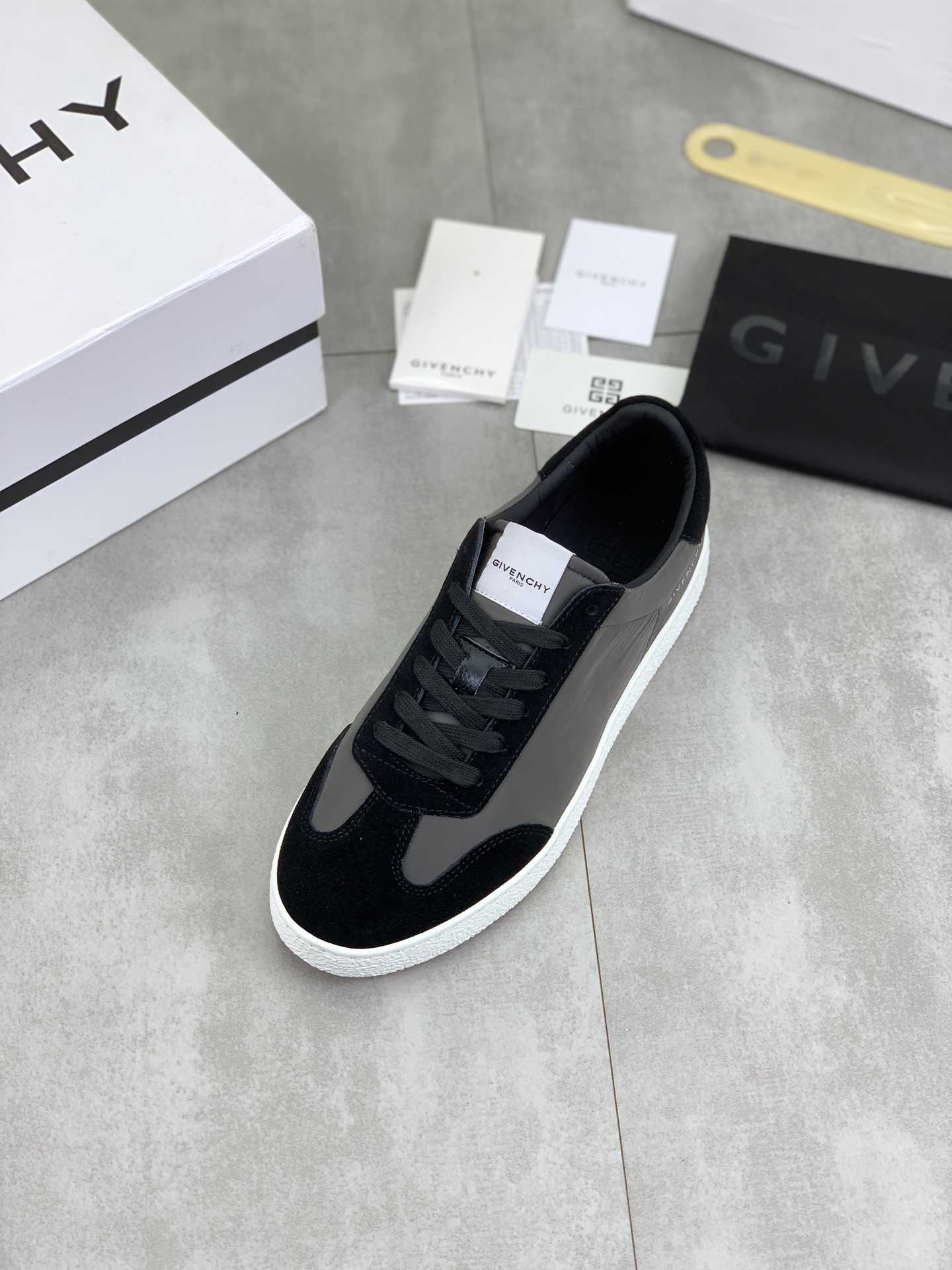 Givenchy Men's City Sport Low-Top Sneakers, Calf Leather, Black, Size 38-44 5 i1741631229575 9290 0 3