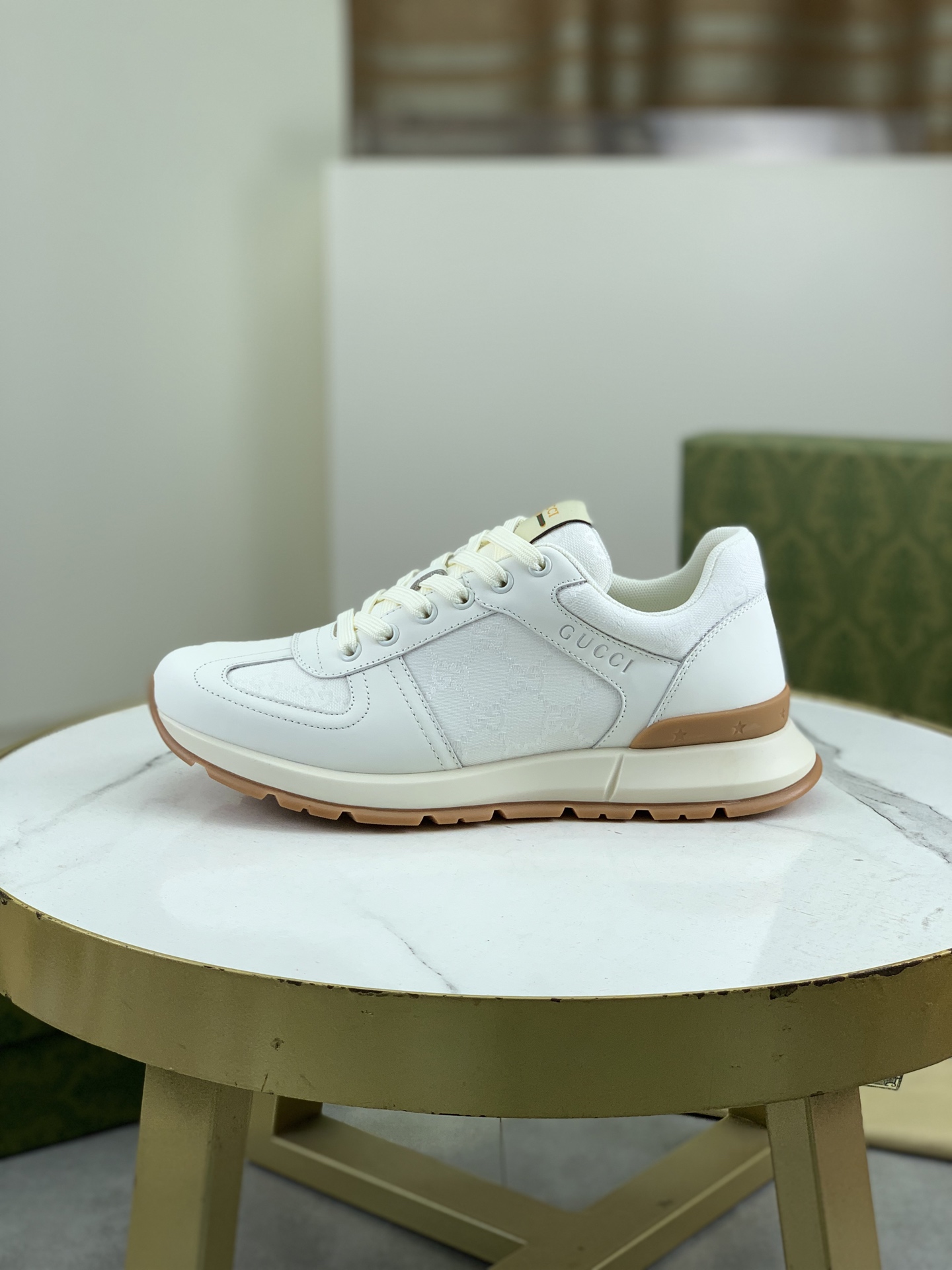 Gucci Men's White Leather and Technical Canvas Lace-Up Sneakers 2 i1742312487516 8638 0 0