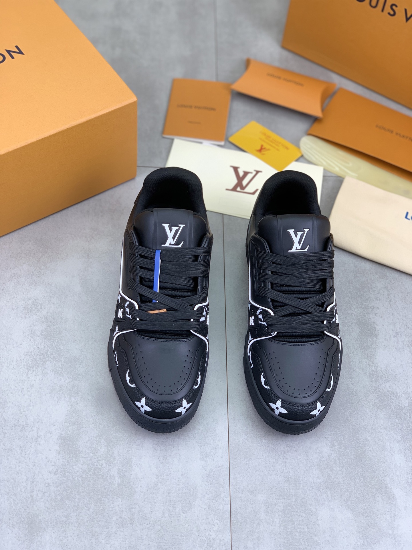 Louis Vuitton Men's Black Leather Monogram Low-Top Sneakers 3 i1743269354590 1963 0 1