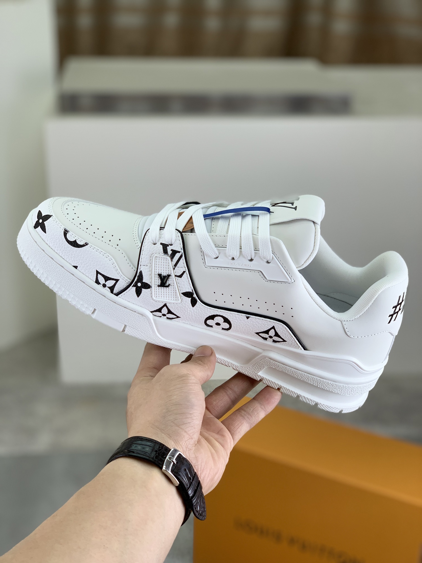 Louis Vuitton High-Top Sneakers in White Leather with Monogram Design 7 i1743269371666 3836 0 5