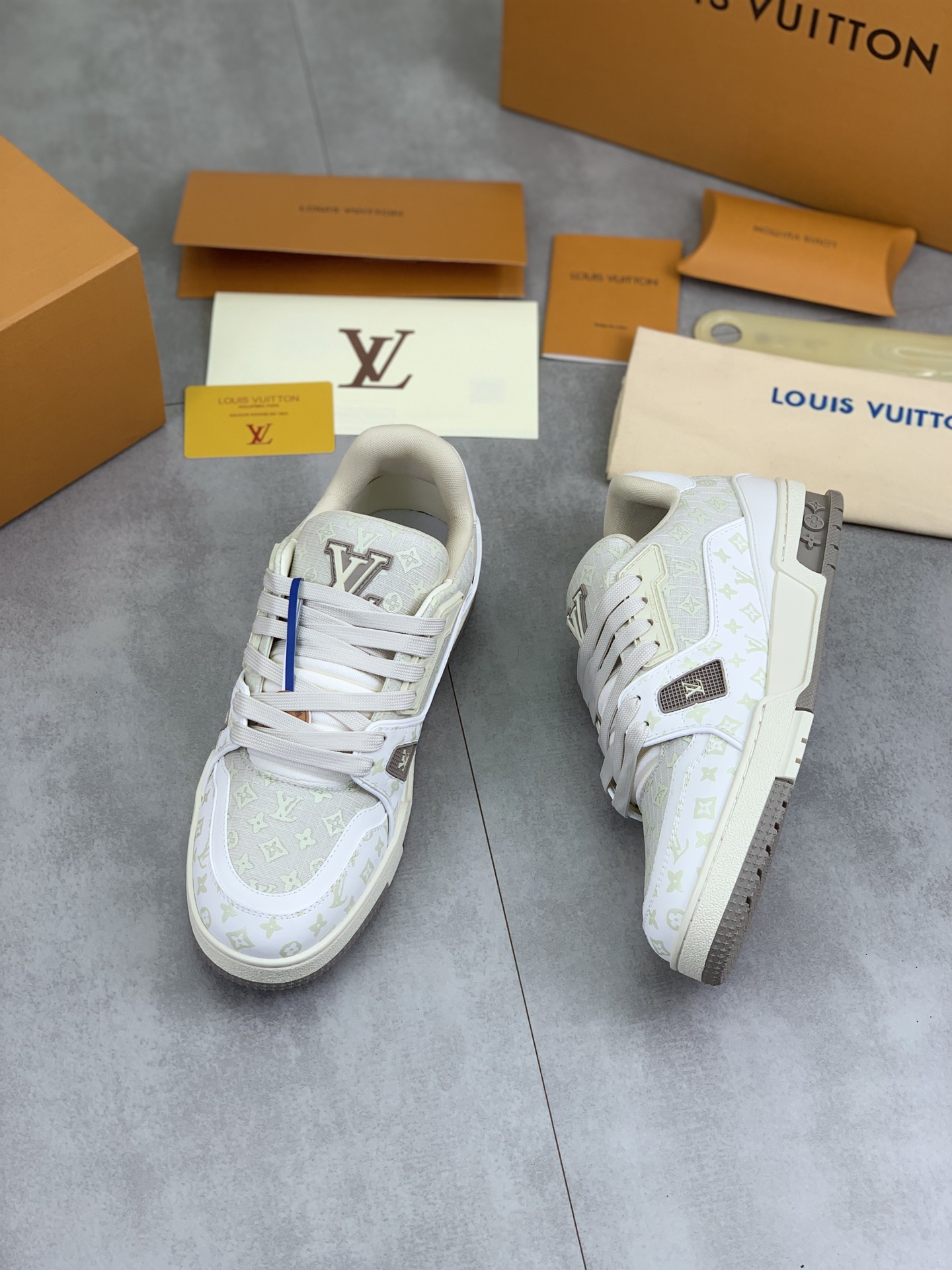 Louis Vuitton High-Top Sneakers in White Calfskin Leather, Size 38-45 6 i1743269451853 7716 0 4