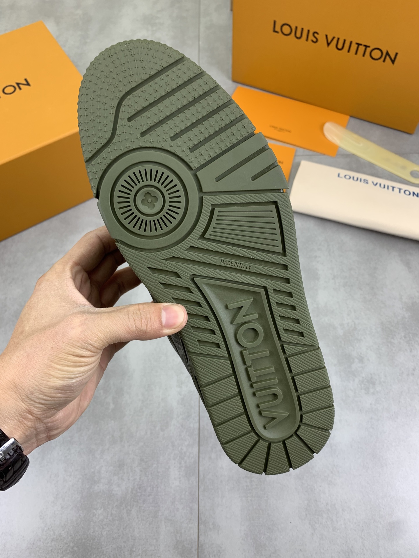 Louis Vuitton High-Top Sneakers in Olive Green Monogram Leather 9 i1743269523031 6876 0 7