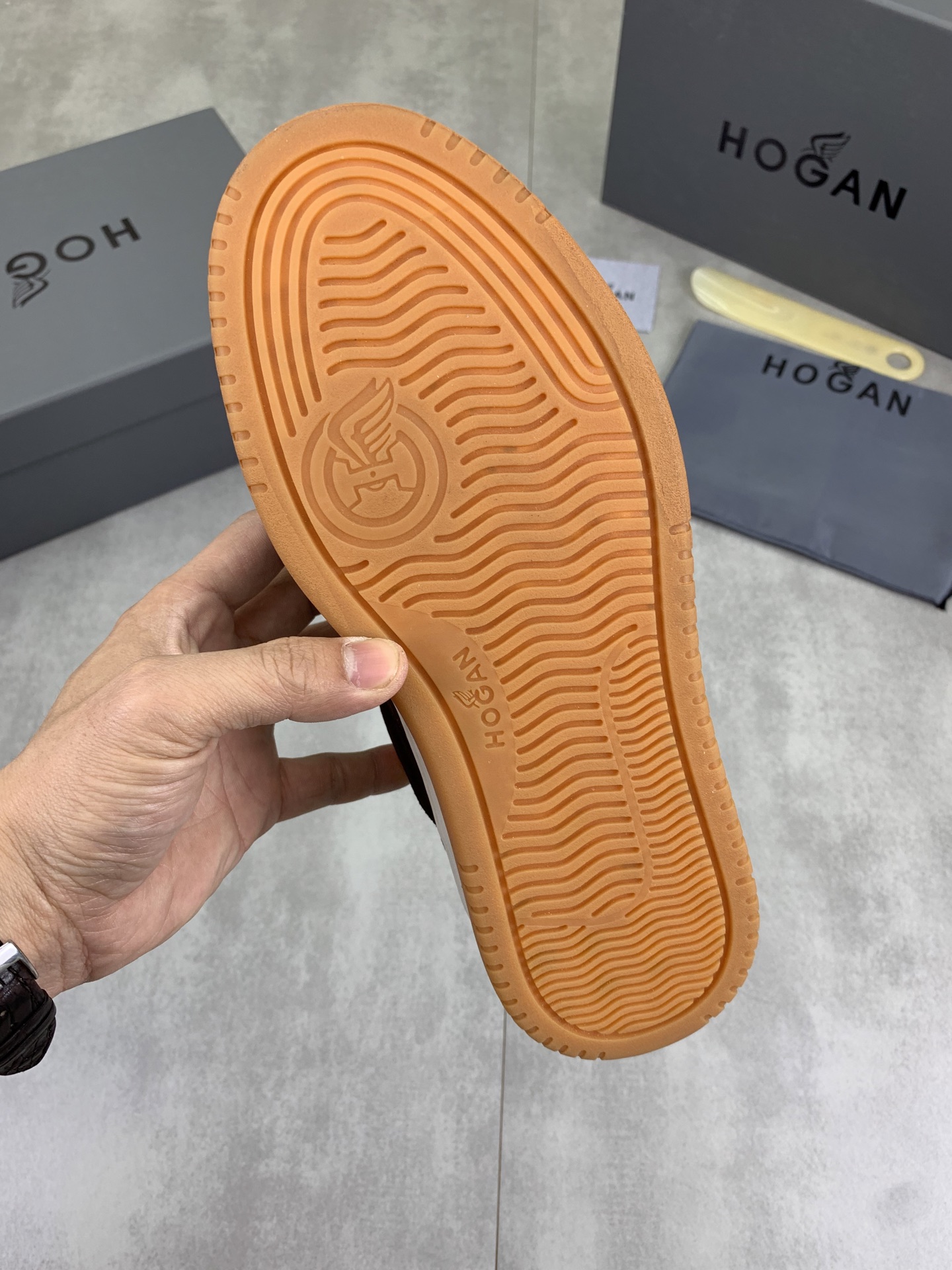 Hogan H630 Series Men's Sneakers with Leather and EVA Sole, Sizes 39-44 9 i1744215791301 8502 0 7