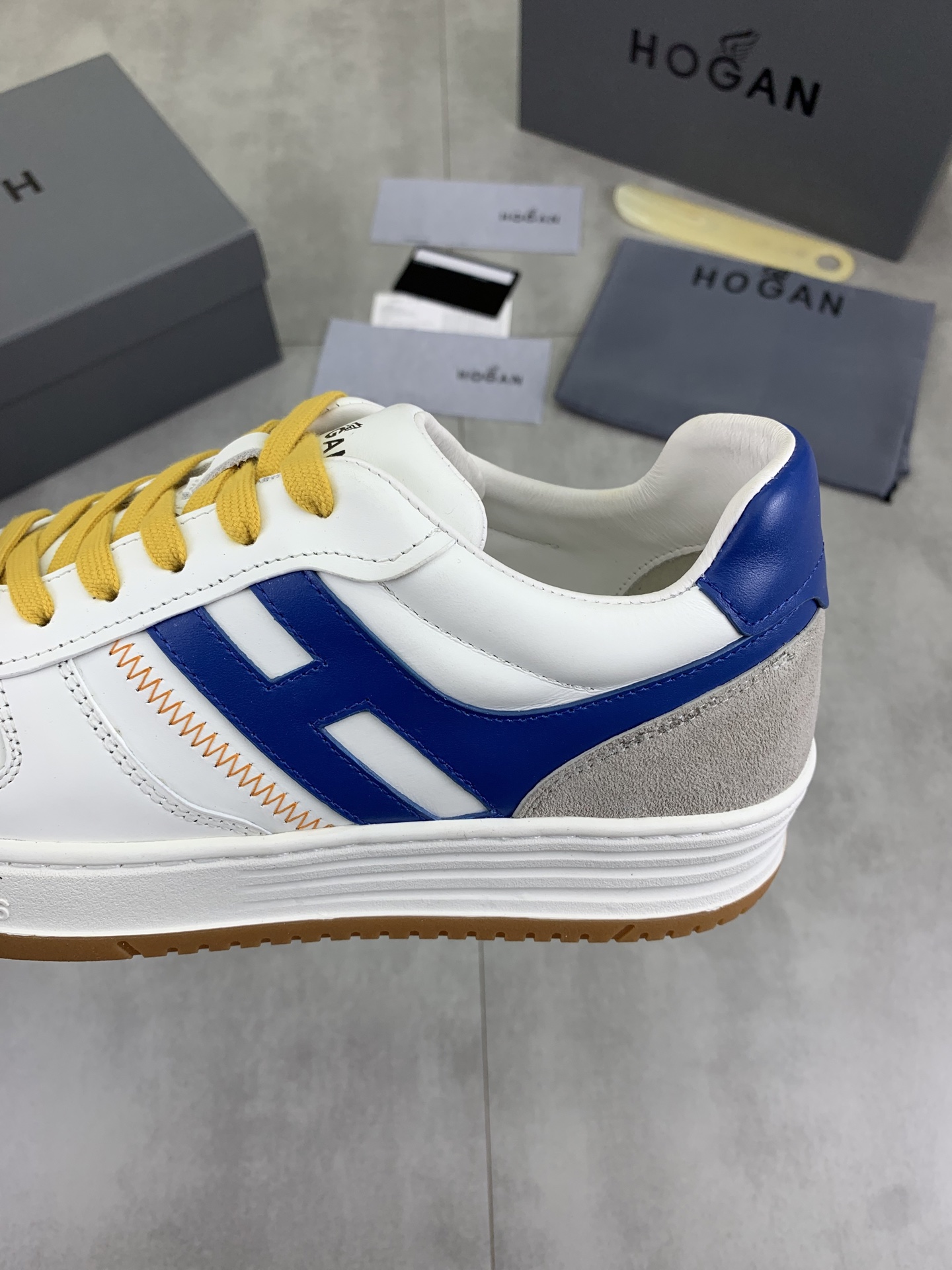 Hogan H630 Series Retro Sneakers - Premium Leather, Comfortable EVA Sole 8 i1744215846871 2965 0 6