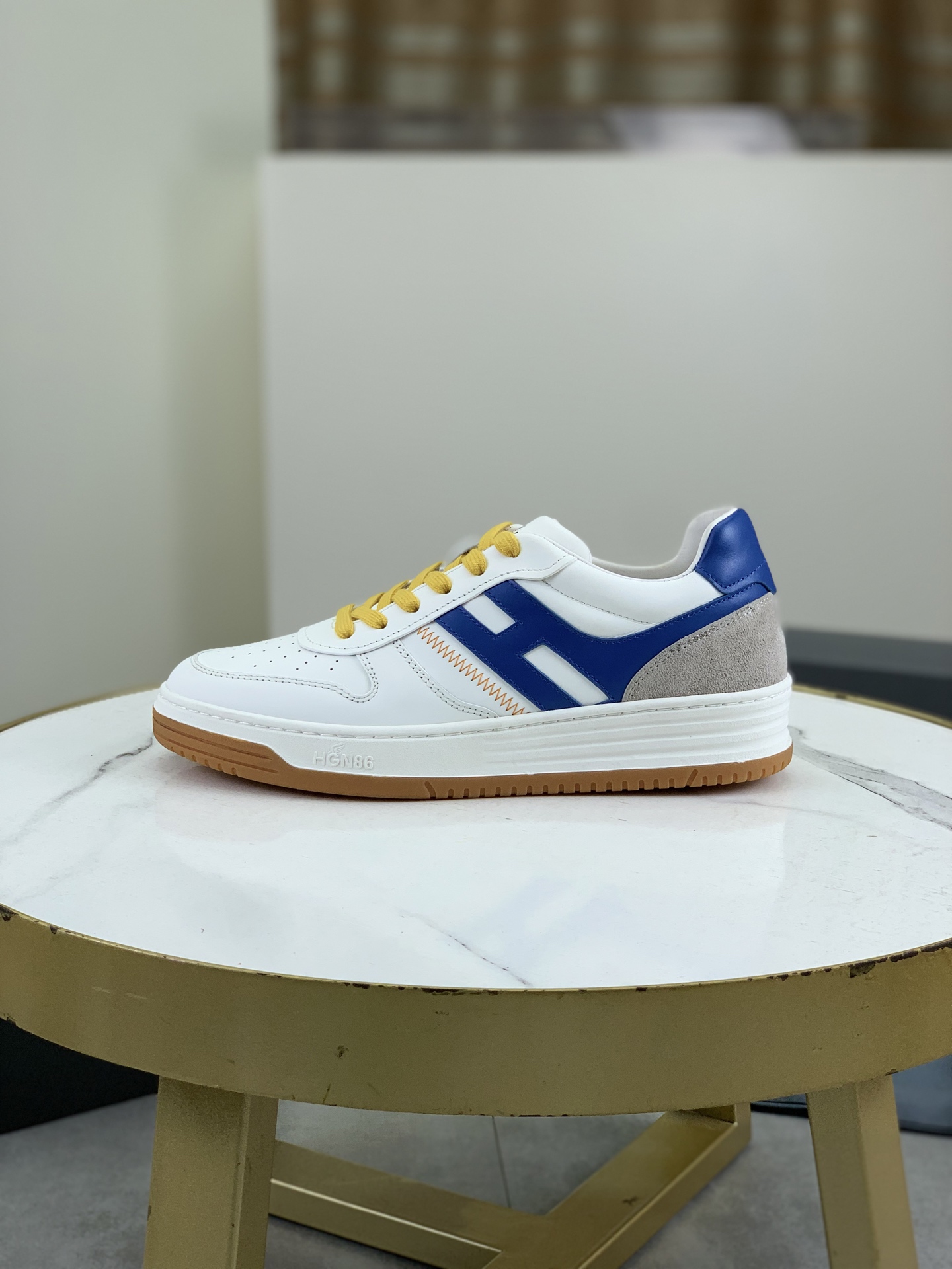 Hogan H630 Series Retro Sneakers - Premium Leather, Comfortable EVA Sole 2 i1744215846916 2186 0 0