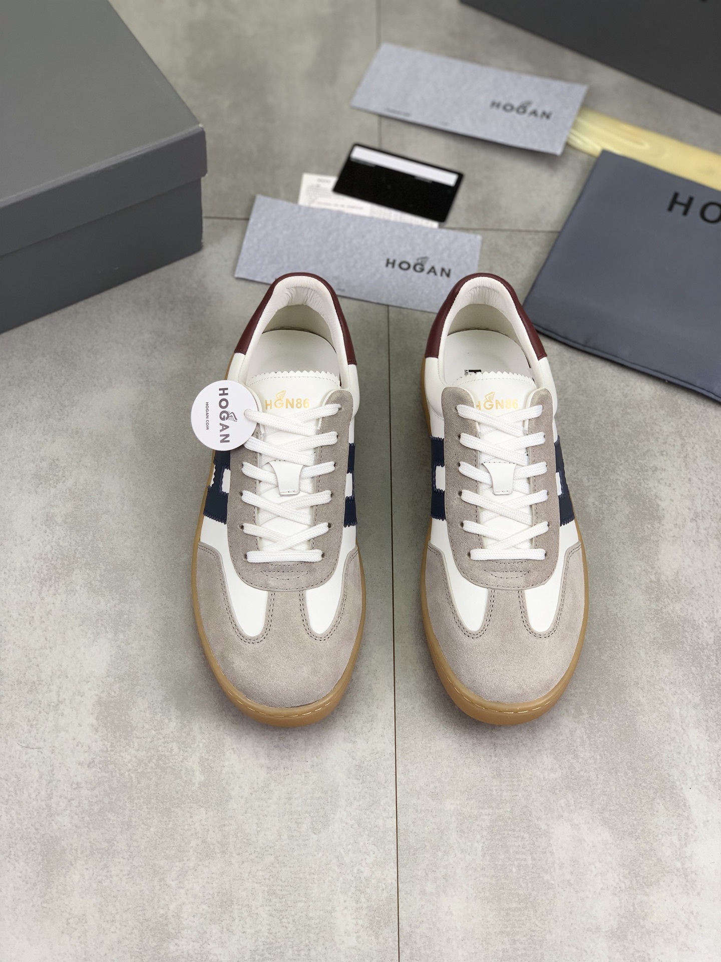 Hogan H630 Series Leather Sneakers Retro Basketball Shoes - Modern Urban Style 3 i1744216113647 4233 0 1