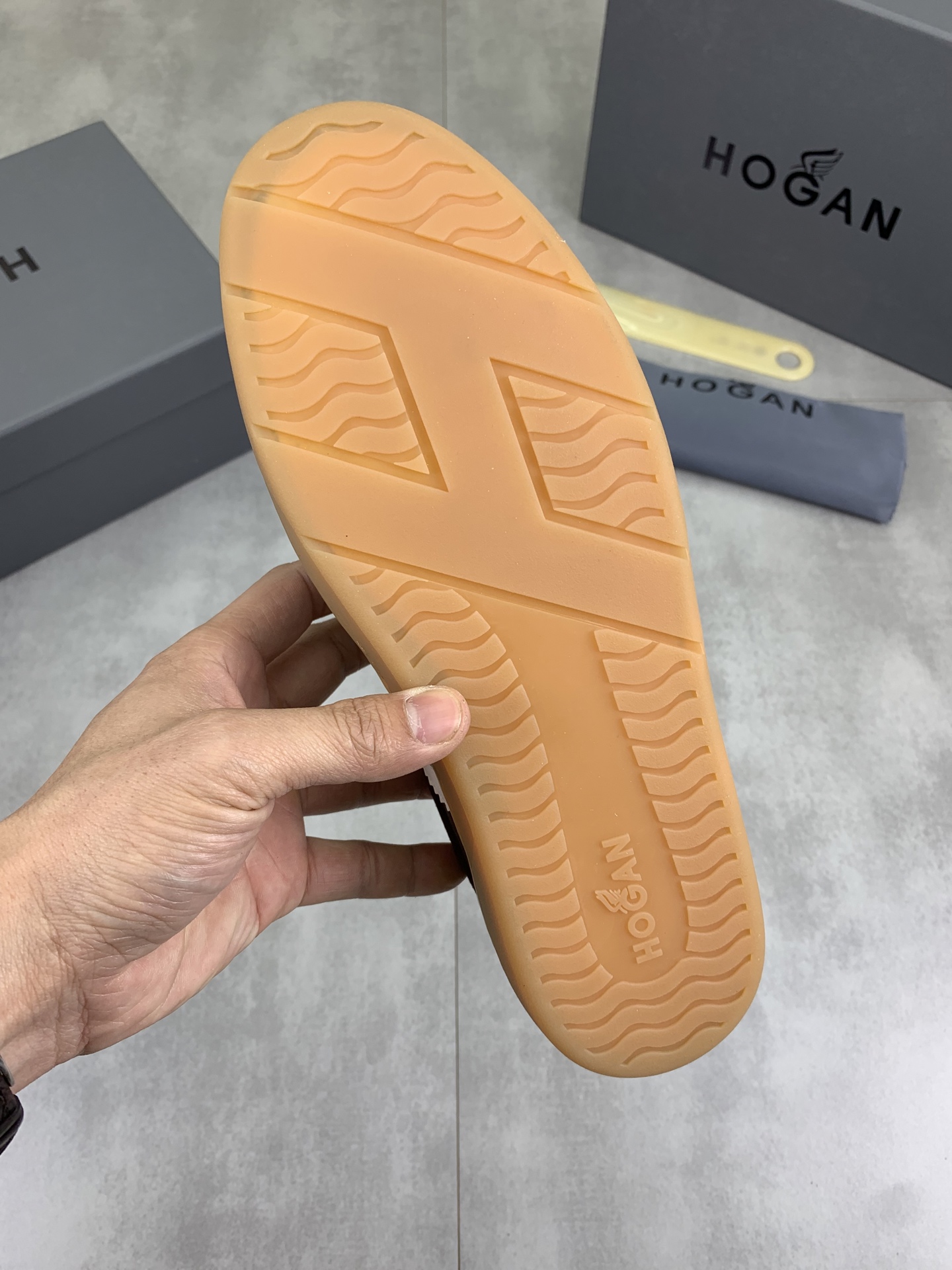 Hogan H630 Series Brown Leather Sneakers With 'H' Logo Size EU 39-44 9 i1744216335585 1618 0 7
