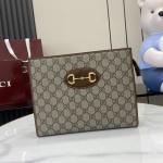 ‼ ️"Avec un ensemble complet d'emballage vert d'origine"‼ ️G Home👉Nouveau style. Le meilleur contrôle des marchandises exclusives du marché, qualité spéciale/armoire 💯Utilisation de peau de vache importée, matériel d'origine ! Exécution exquise. 💯Photos physiques exclusives📷👉La qualité est visible sur la photo👄👄😘😘. Numéro de style : 621890. Dimensions : largeur 25,5*hauteur 20,5*largeur latérale 6. Couleur : marron/PVC. Fabriqué en Italie 1 ‼ ️ »Avec un ensemble complet d’emballage vert d’origine »‼ ️G Home👉Nouveau style. Le meilleur contrôle des marchandises exclusives du marché, qualité spéciale/armoire 💯Utilisation de peau de vache importée, matériel d’origine ! Exécution exquise. 💯Photos physiques exclusives📷👉La qualité est visible sur la photo👄👄😘😘. Numéro de style : 621890. Dimensions : largeur 25,5*hauteur 20,5*largeur latérale 6. Couleur : marron/PVC. Fabriqué en Italie
