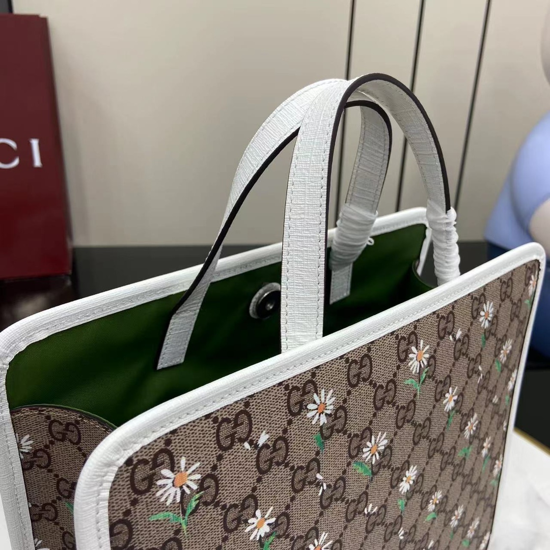 Gucci Supreme Floral Print Tote Bag - Stylish & Durable, Perfect for Everyday Use 7 i1745159347 2893 5