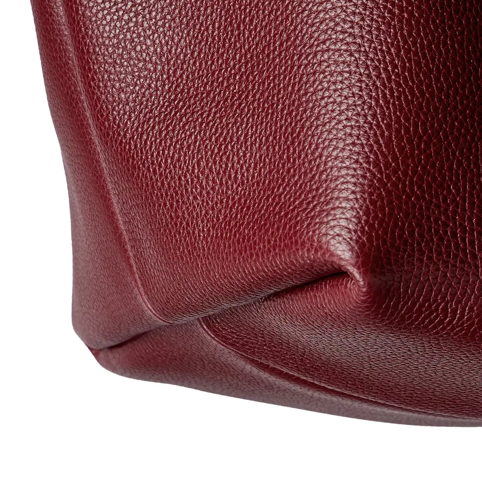 Gucci Totissima Reversible Tote Bag – Anchora Red Leather & Beige Canvas 12 i1745163698 4298 10
