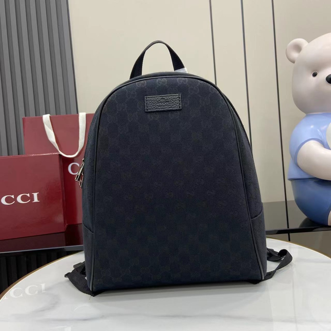 Рюкзак Gucci с монограммой
