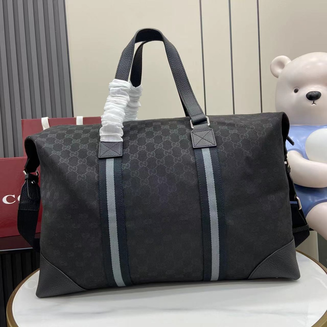 Путевая сумка Gucci с монограммой