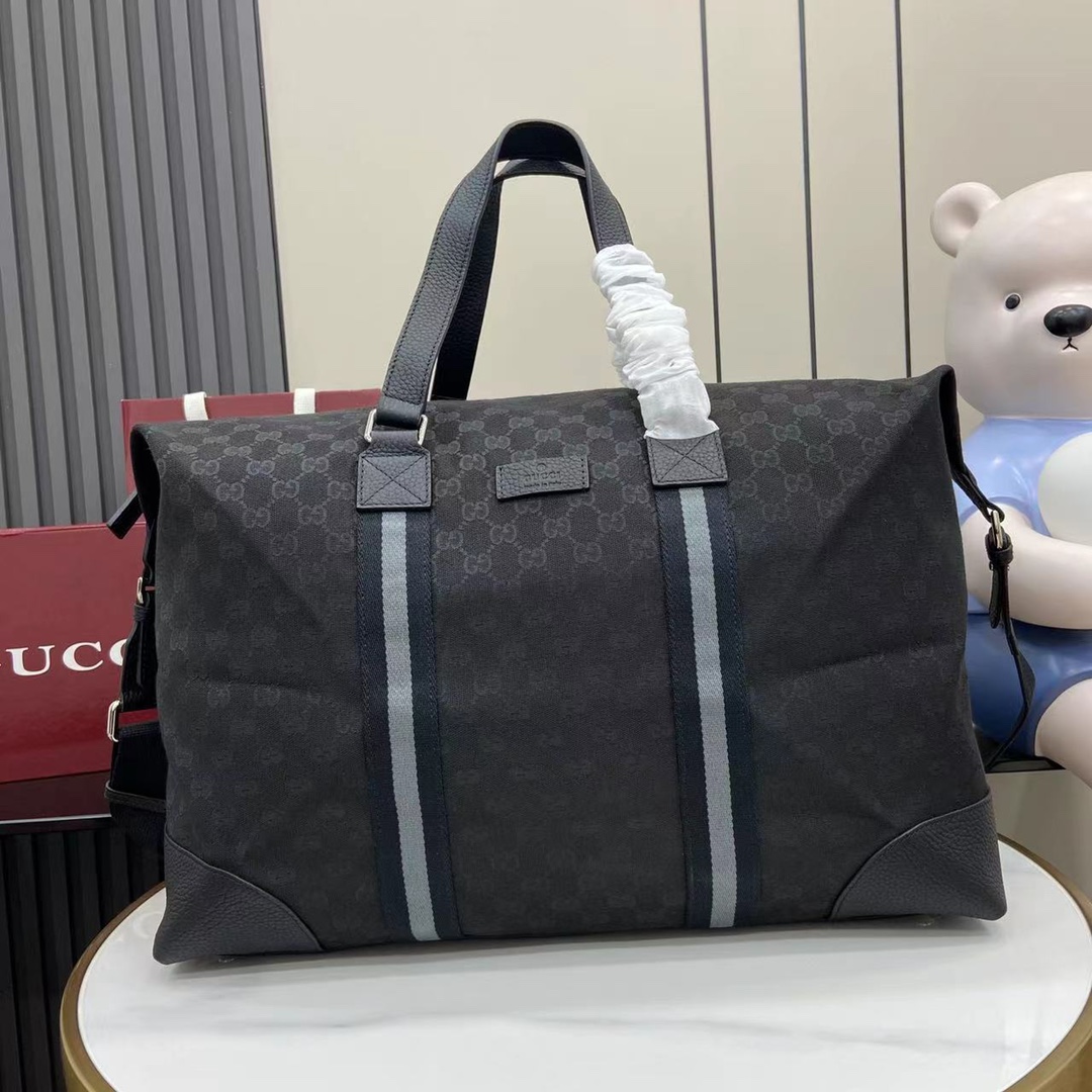 Путевая сумка Gucci с монограммой