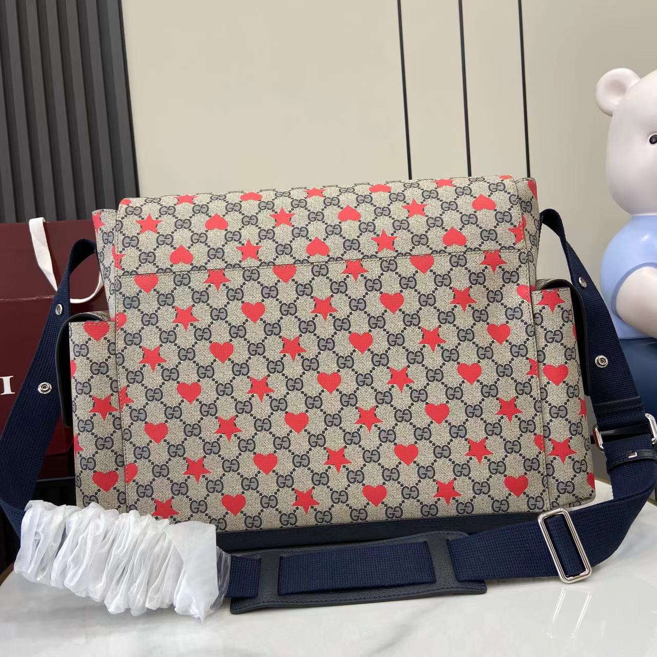 Supreme 新品The children‘s Cruise 2025系列呈现了一系列深受喜爱的主题