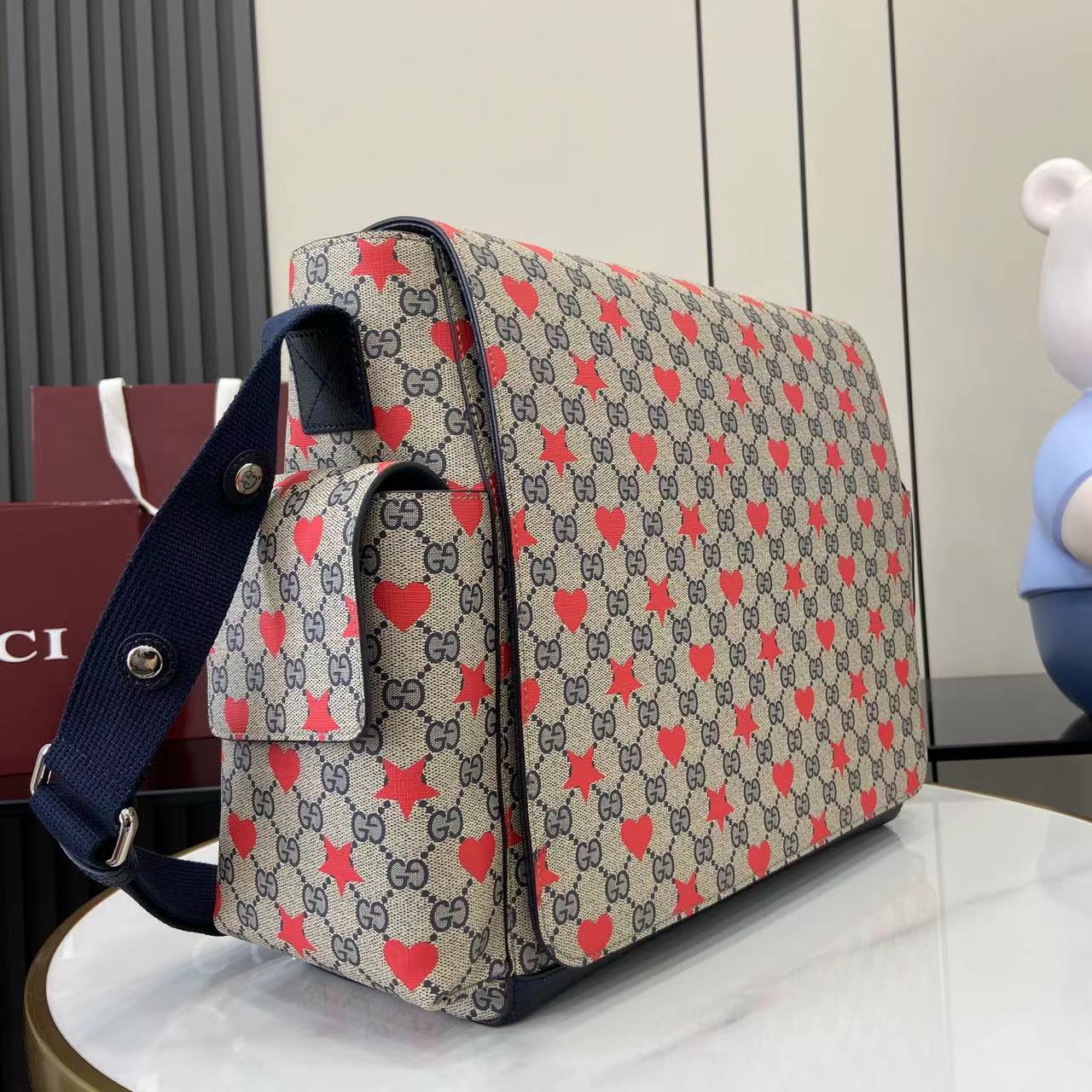 Supreme 新品The children‘s Cruise 2025系列呈现了一系列深受喜爱的主题