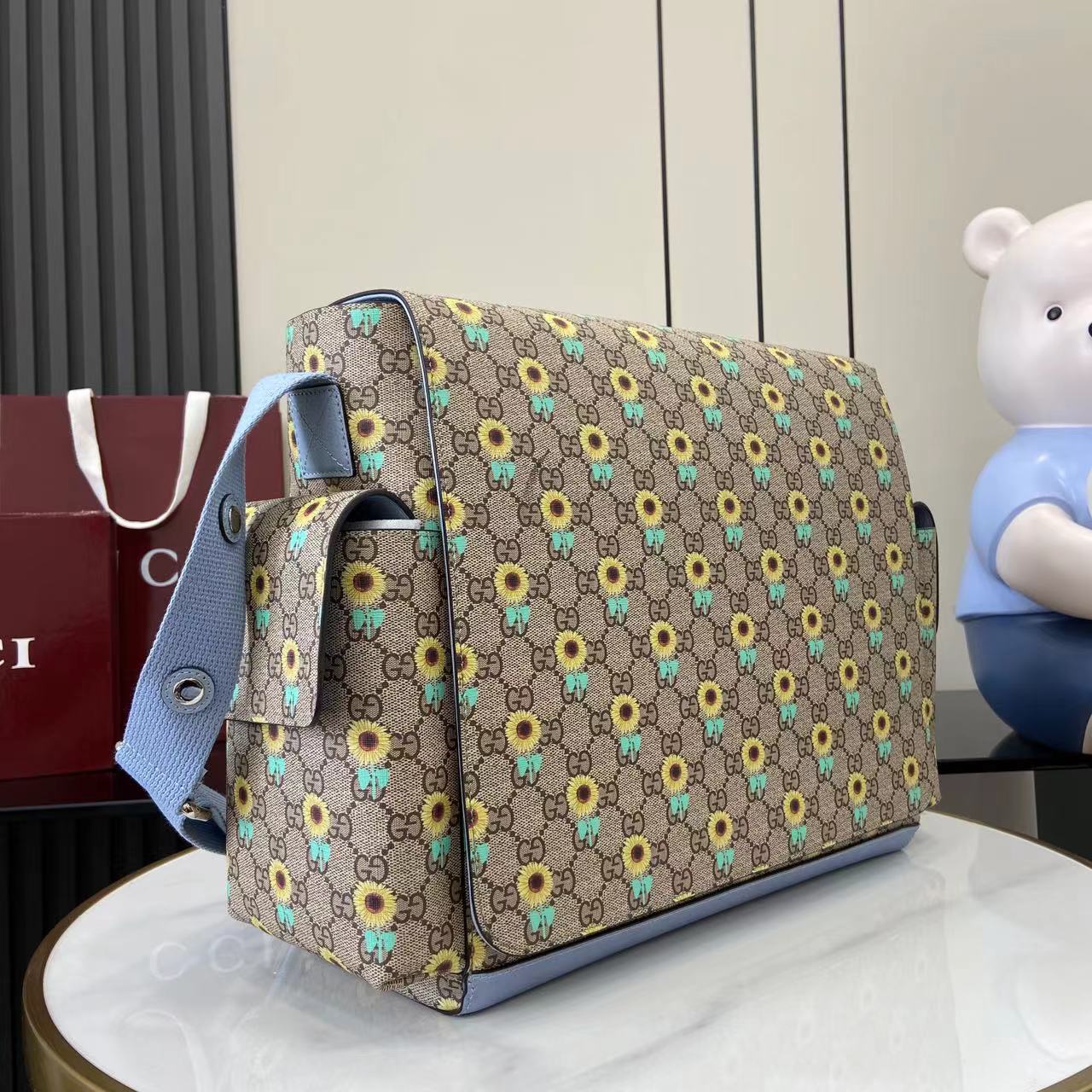 Supreme 新品The children‘s Cruise 2025系列呈现了一系列深受喜爱的主题