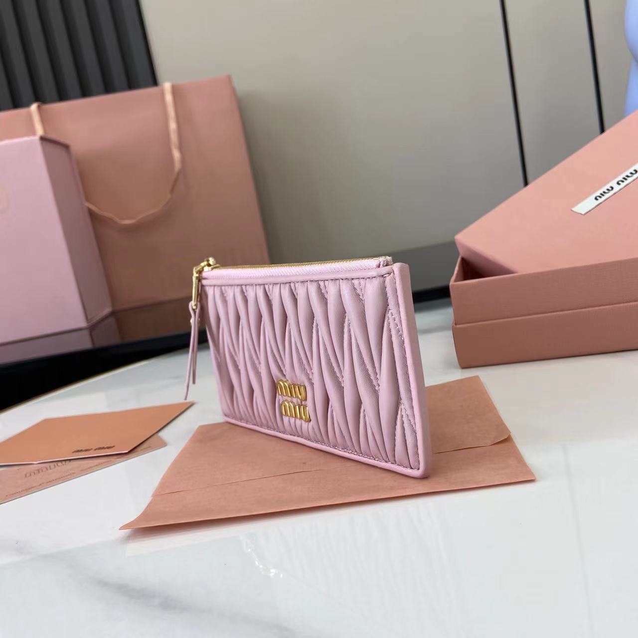 Miu Miu Matelasse Lambskin Leather Pocket Wallet Card Holder - Pink 12 i1749277152265 2318 0 10