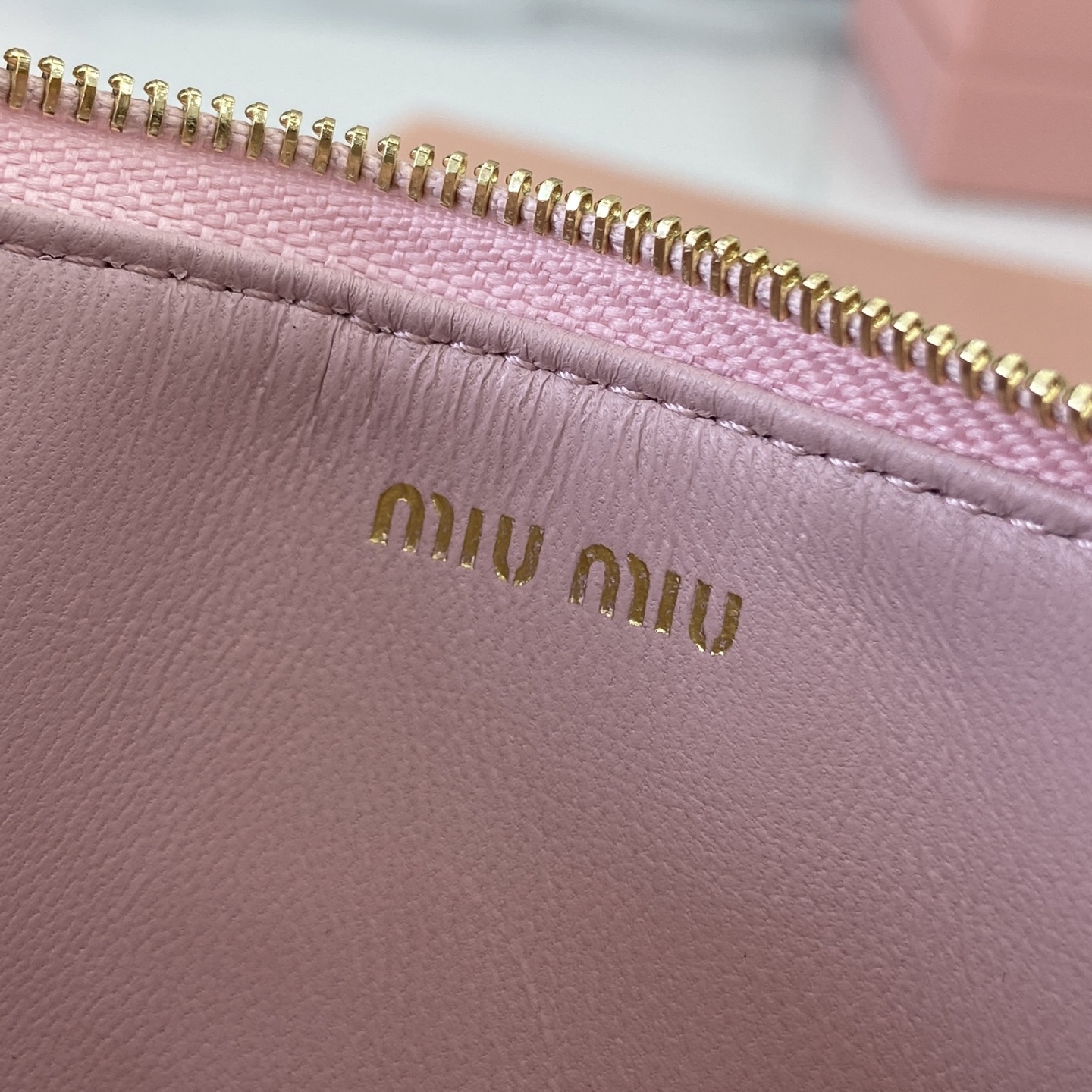 Miu Miu Matelasse Lambskin Leather Pocket Wallet Card Holder - Pink 9 i1749277152583 4904 0 7