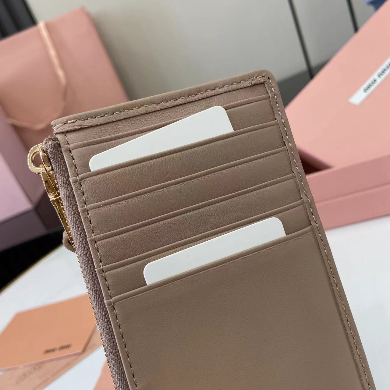 Miu Miu Pocket Wallet Lambskin Matelasse Nude Pink Card Holder - 15x8cm 11 i1749277174946 5483 0 9