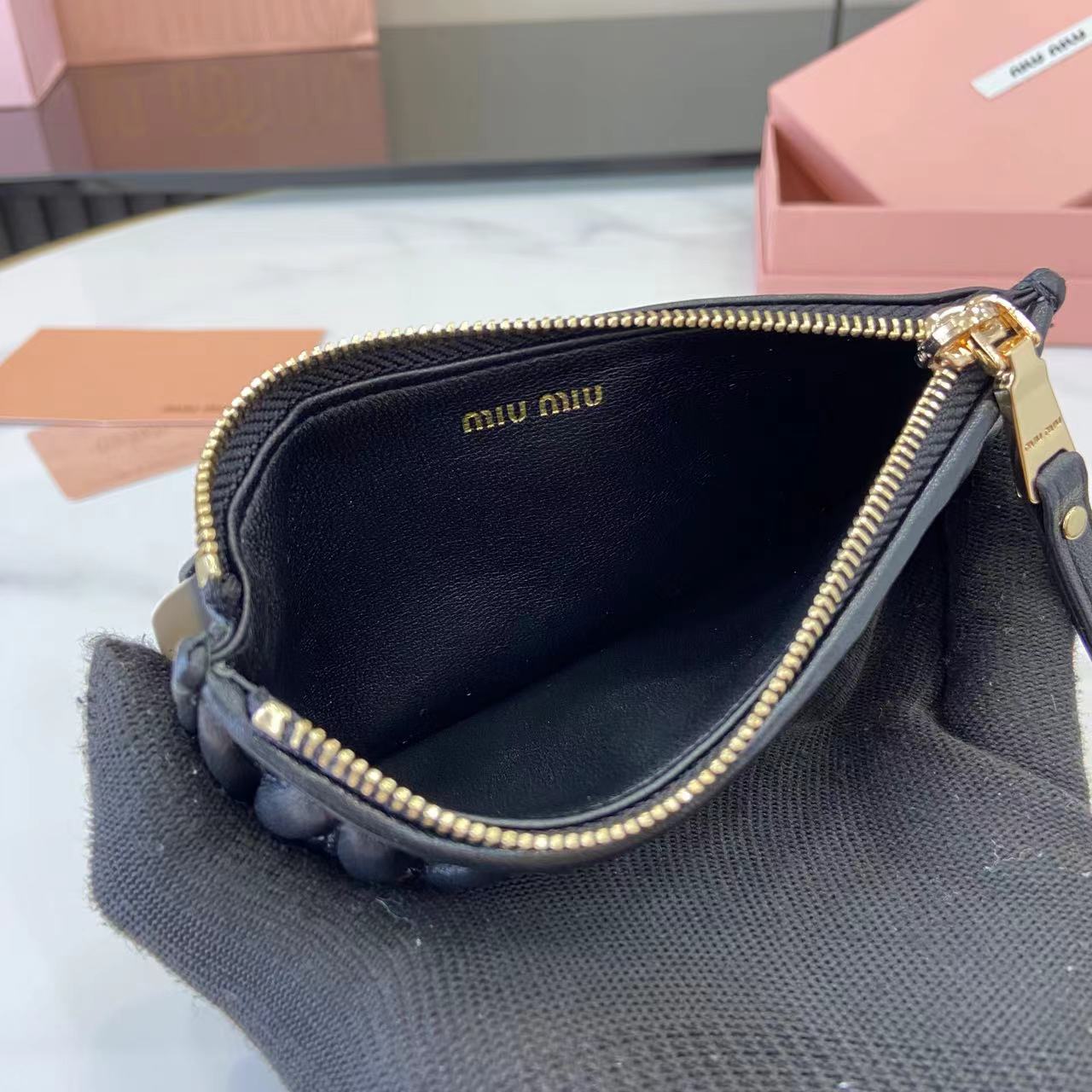 Miu Miu Pocket Wallet Lambskin Matelassé Card Holder - Black 9 i1749277212887 8930 0 7