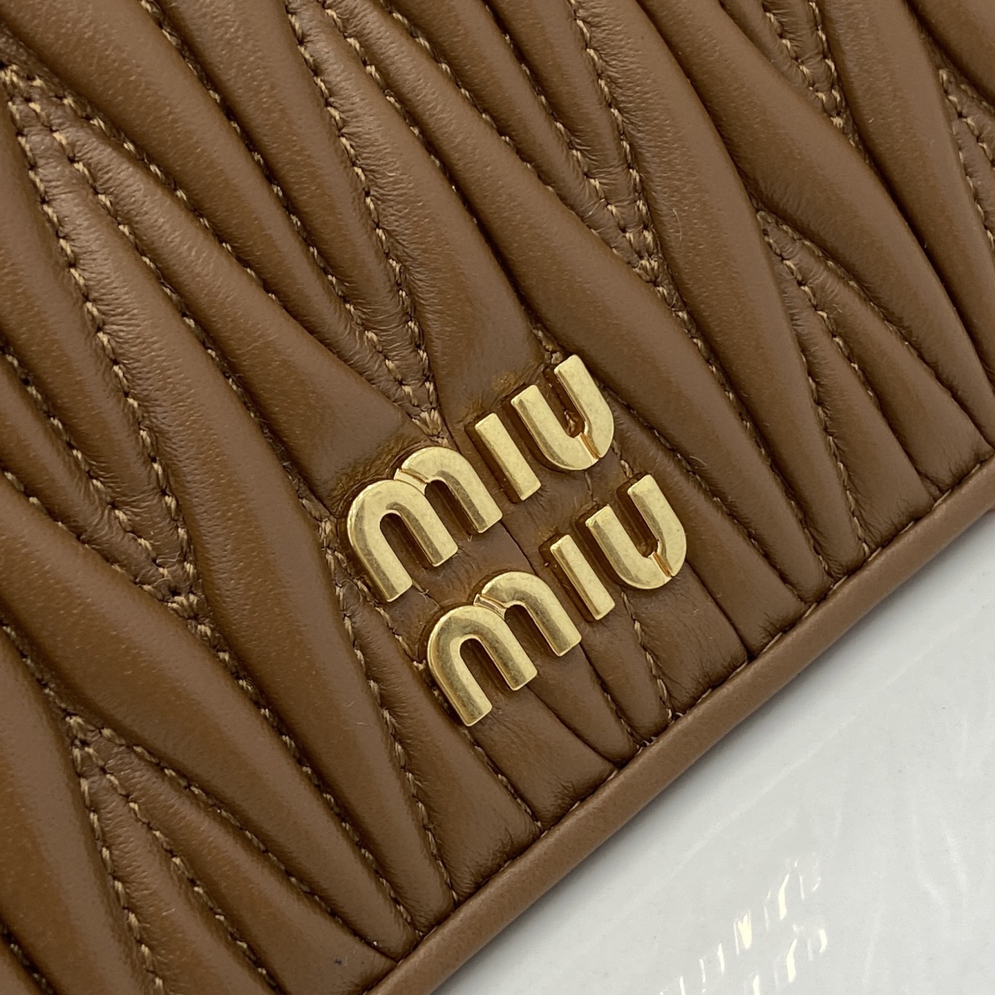 Miu Miu Caramel Leather Pocket Wallet Card Holder - Lambskin Matelasse 6 i1749277229330 1725 0 4