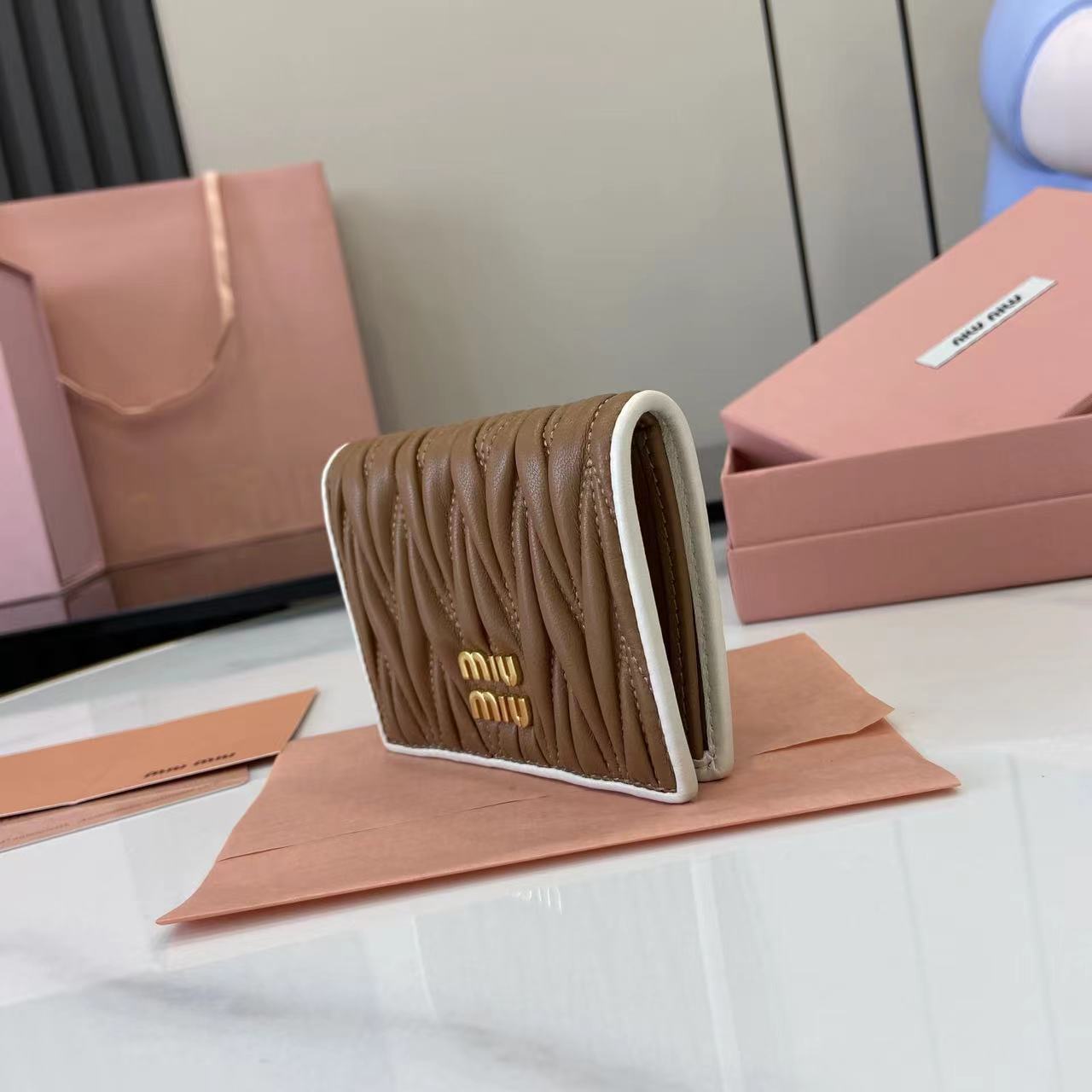 Pocket Wallet Lambskin Leather Small Wallet Card Holder 5MV205294 12 i1749277283585 9505 0 10