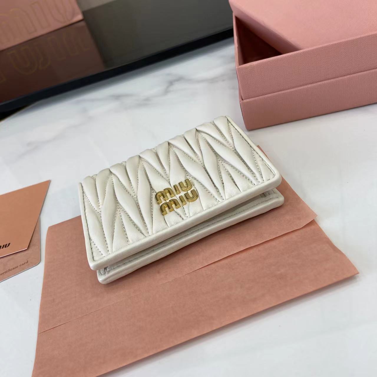 Pocket Wallet Lambskin Leather Card Holder Small Wallet - White 5 i1749277331224 7310 0 3