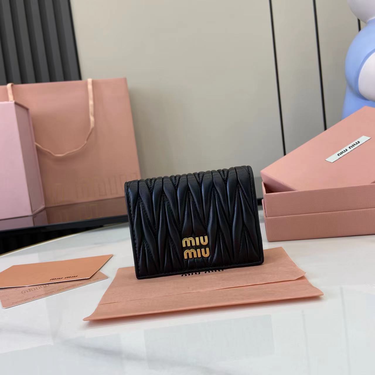 Pocket Wallet Lambskin Leather Small Wallet Card Holder - Black Embroidered 2 i1749277377042 1005 0 0