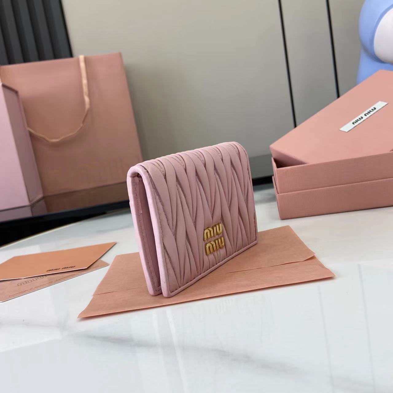 Pocket Wallet Lambskin Leather Small Wallet Card Holder - Light Pink 3 i1749277448333 452 0 1