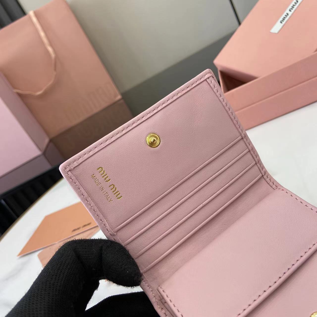 Pocket Wallet Lambskin Leather Small Wallet Card Holder - Light Pink 9 i1749277448333 7914 0 7