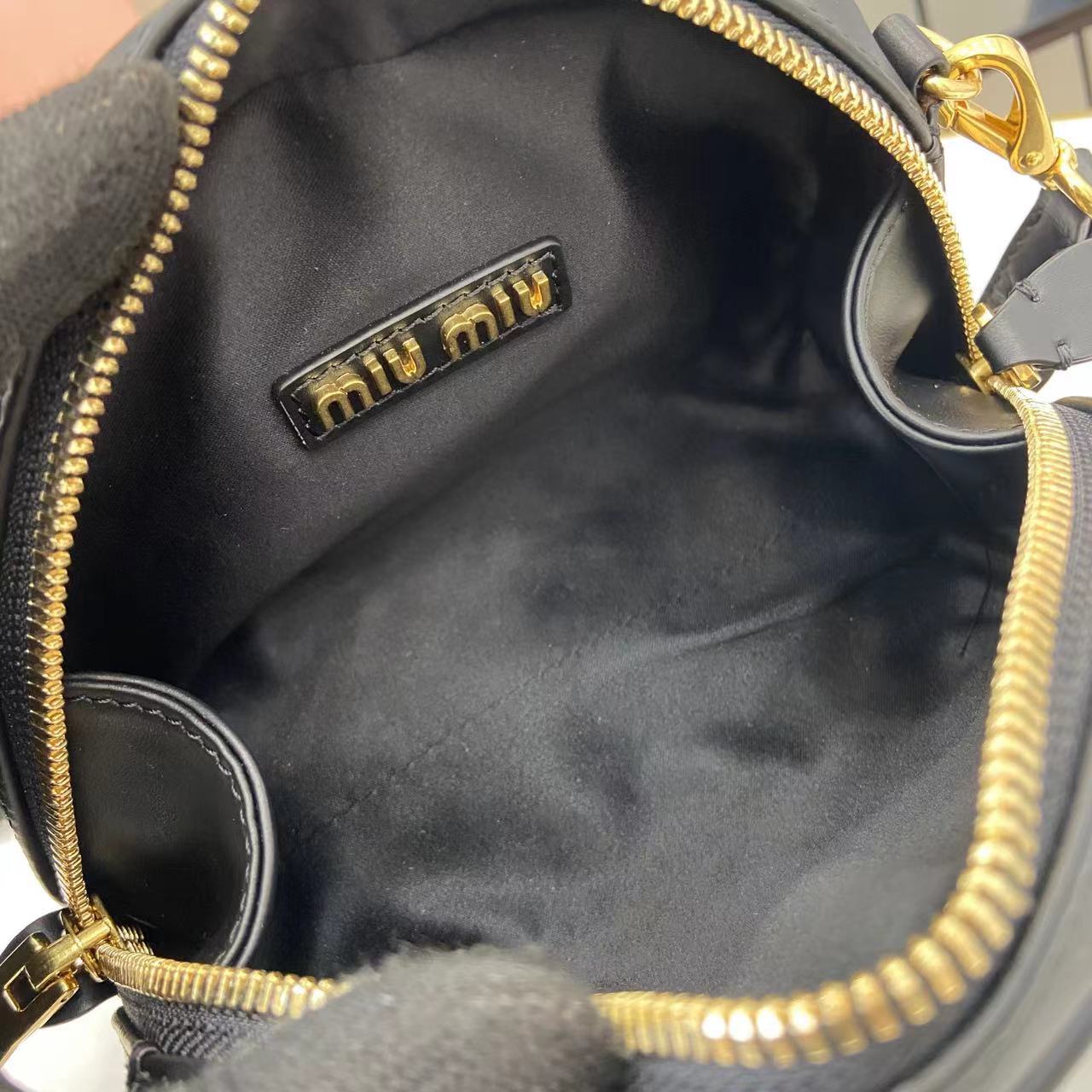 Miu Miu IVY Black Leather Handbag - Chic & Compact, Model 5BC085 9 i1749623740660 6602 0 7