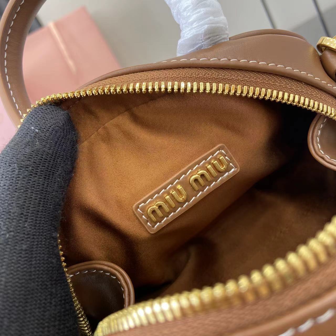 Miu Miu Small Leather Handbag, Fashionable Caramel Color, 18X11.5X8Cm 10 i1749623763554 9240 0 8