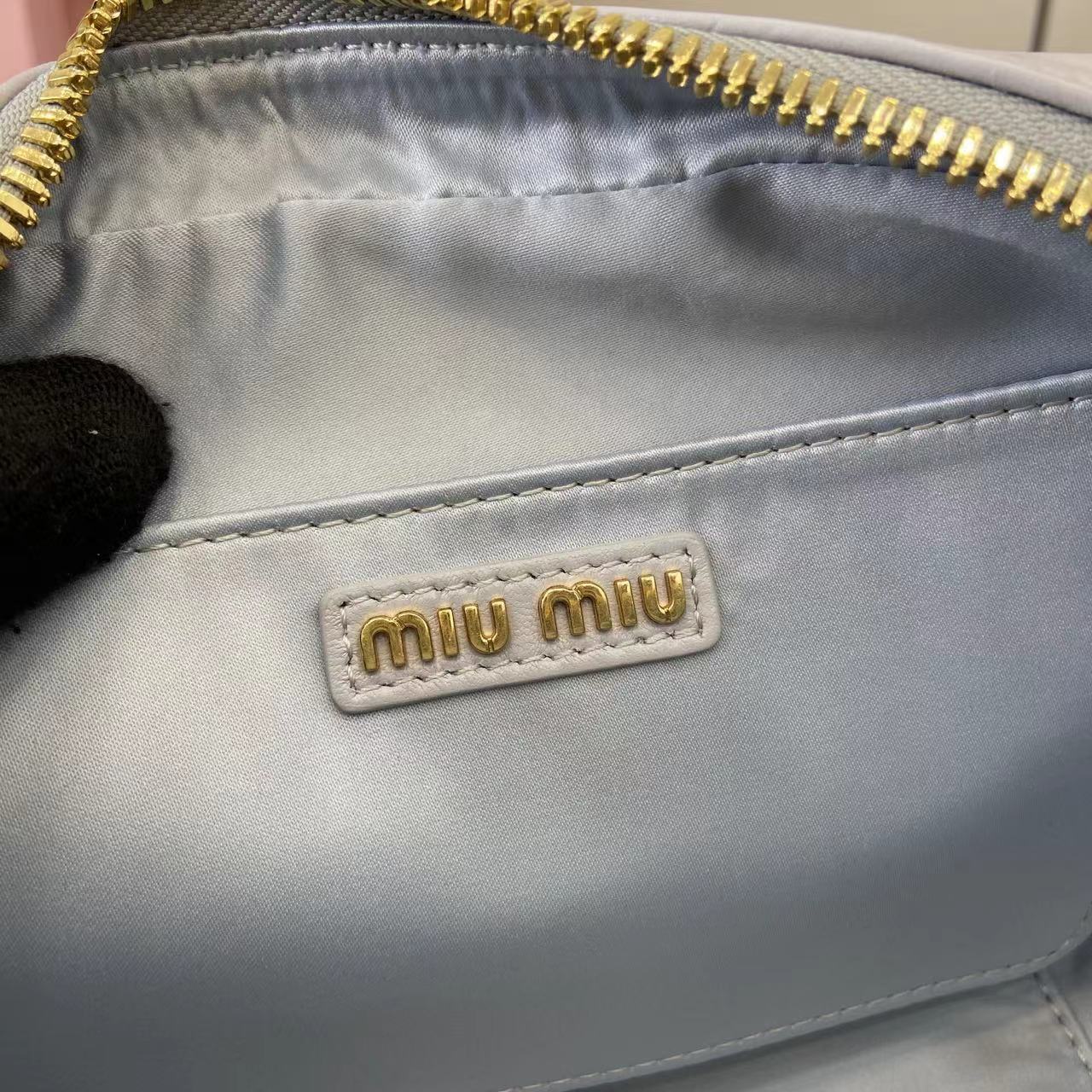 Miu Miu Arcadia Matelassé Leather Bowling Bag - Light Pink & Pearl Gray 10 i1749623826738 2837 0 8