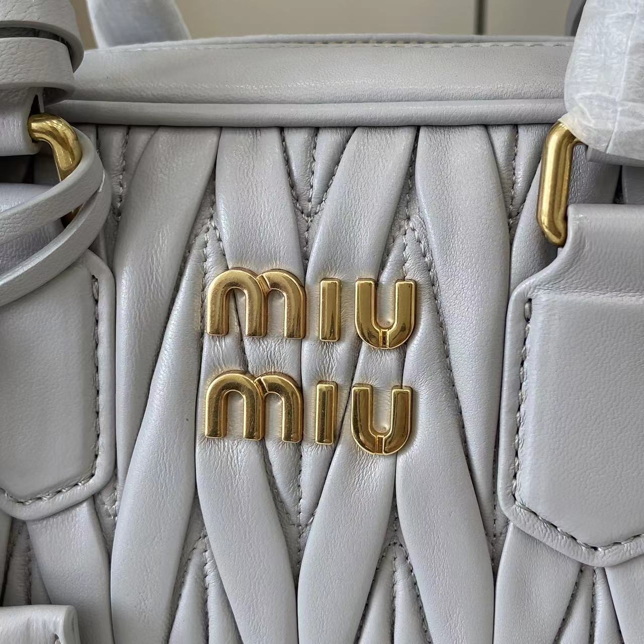 Miu Miu Arcadia Matelassé Leather Bowling Bag - Light Pink & Pearl Gray 6 i1749623826740 8009 0 4