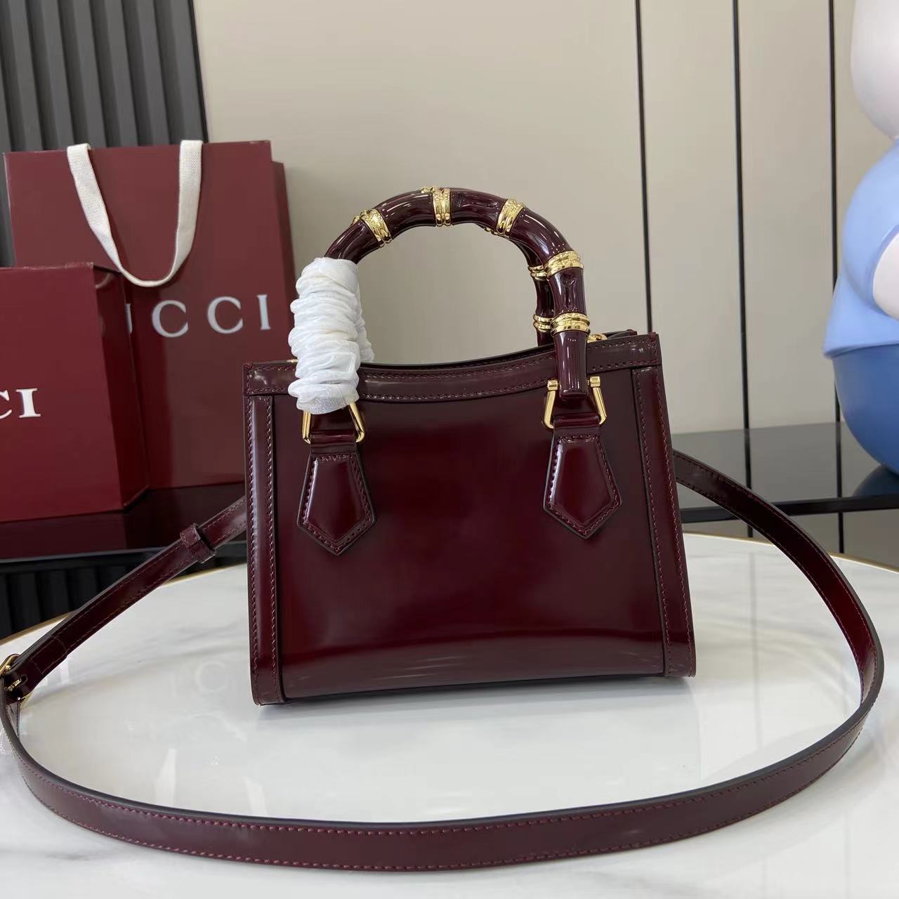 Сумка Gucci с бамбуковой ручкой