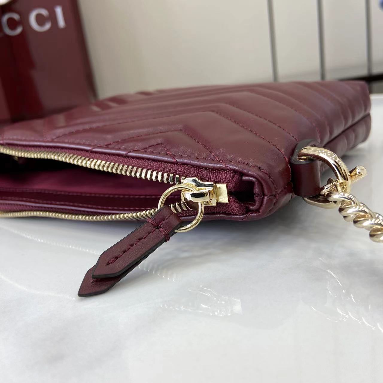 Gucci Marmont Red Leather Chain Wallet - Compact & Stylish 8 i1750672801573 1830 0 6