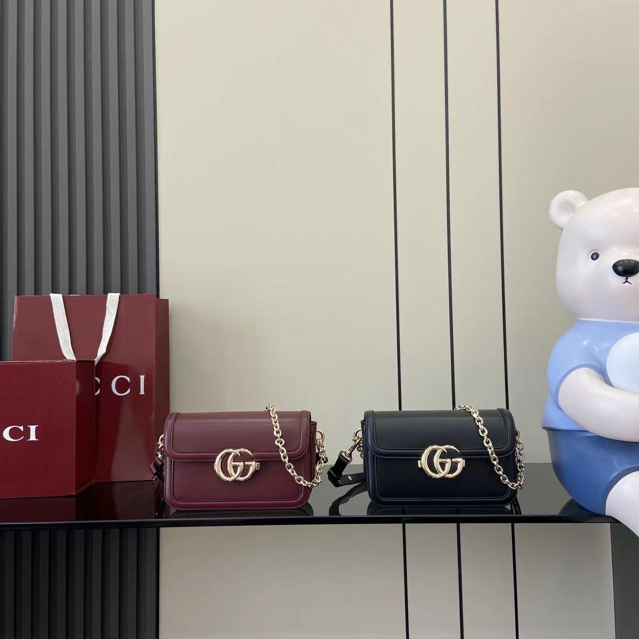 【美品】グッチ ミケーレ期 長財布 ラウンドジップ キングスネーク GG Gucci