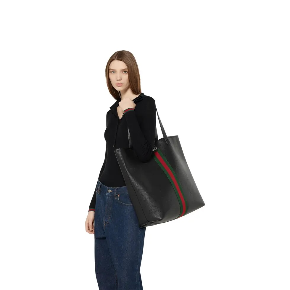 Gucci Ophidia Tote Bag in Black Leather with Double G and Web Stripe Detail 5 i1751781280081 7839 0 3