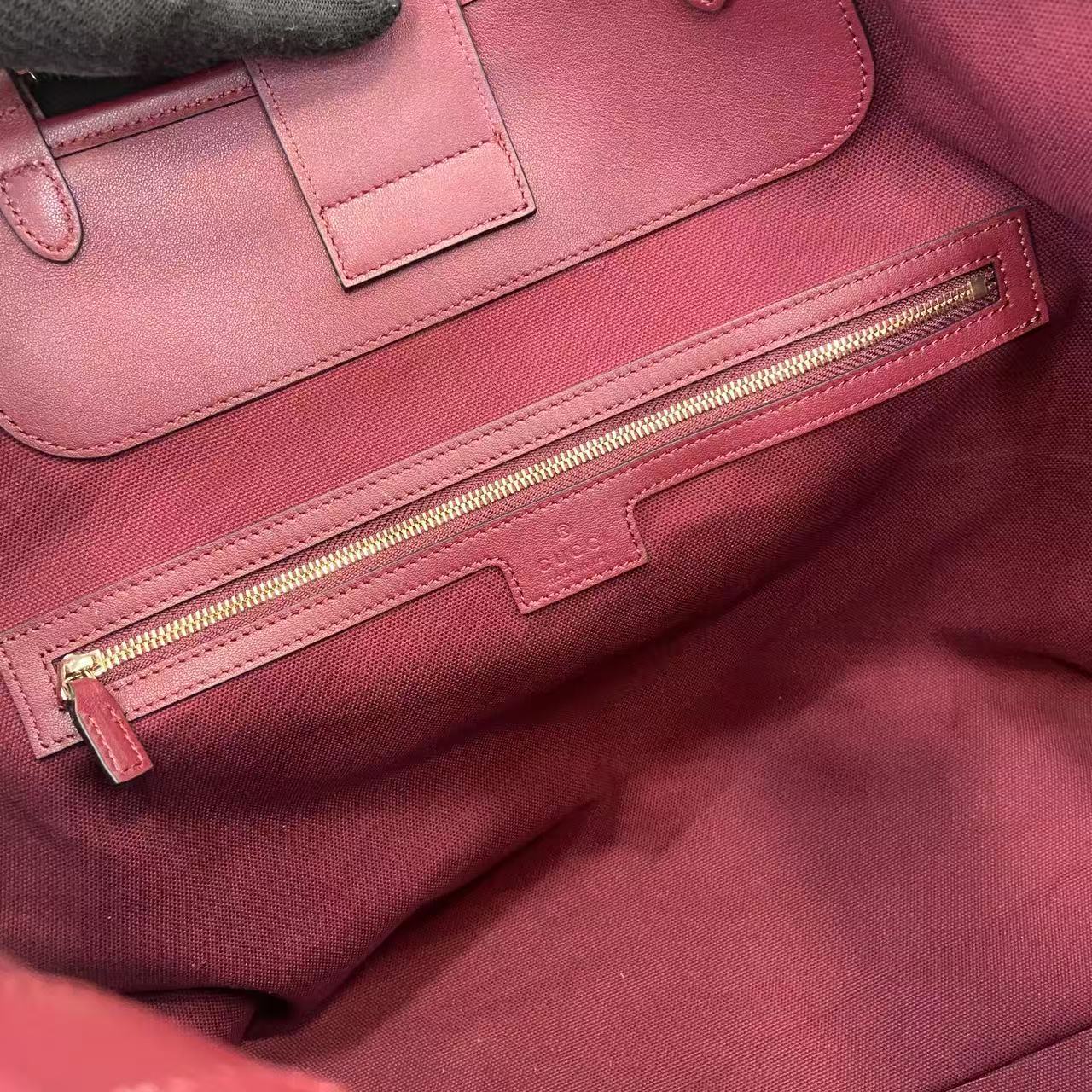 Gucci Red Embossed Leather Tote Bag, 37cm - Luxurious and Stylish 10 i1754639952224 4642 0 8