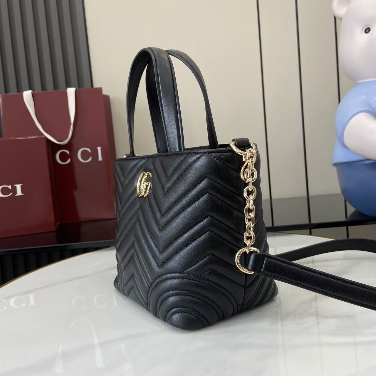 Gucci Marmont Black Leather Tote Bag with Chain Strap - Versatile Design 8 i1755852756700 6155 0 6