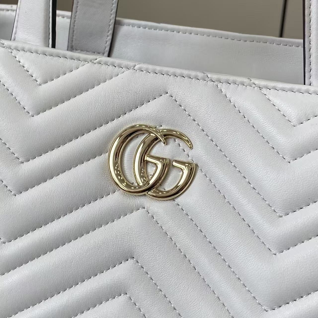 Gucci Marmont White Leather Tote Bag with Chain Strap - Versatile Design 6 i1755852938328 4781 0 4