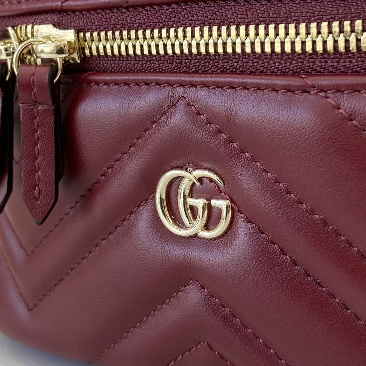 Gucci Marmont Chain Makeup Bag - Rosso Ancora Red Leather, 19 x 11.5 cm 6 i1756029333608 3298 0 4