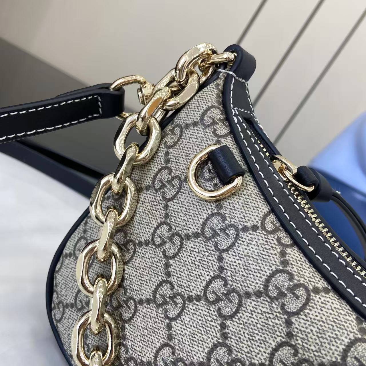 Gucci Emblem Beige & Dark Brown Shoulder Bag with Chain Strap - Style 847447 6 i1756827988352 6747 0 4
