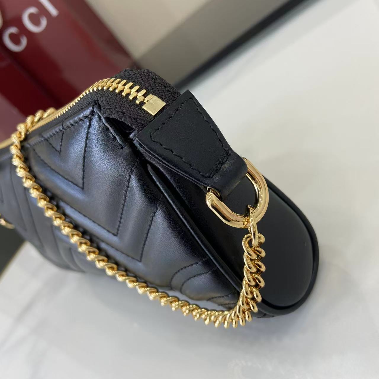 Gucci Marmont Small Shoulder Bag Black Leather with Gold-toned hardware 11 i1756828508367 8746 0 9