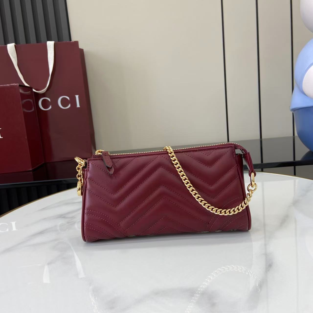 Gucci Marmont Small Shoulder Bag in Red Leather with Gold-Tone Hardware 1 i1756828576753 5776 0 0