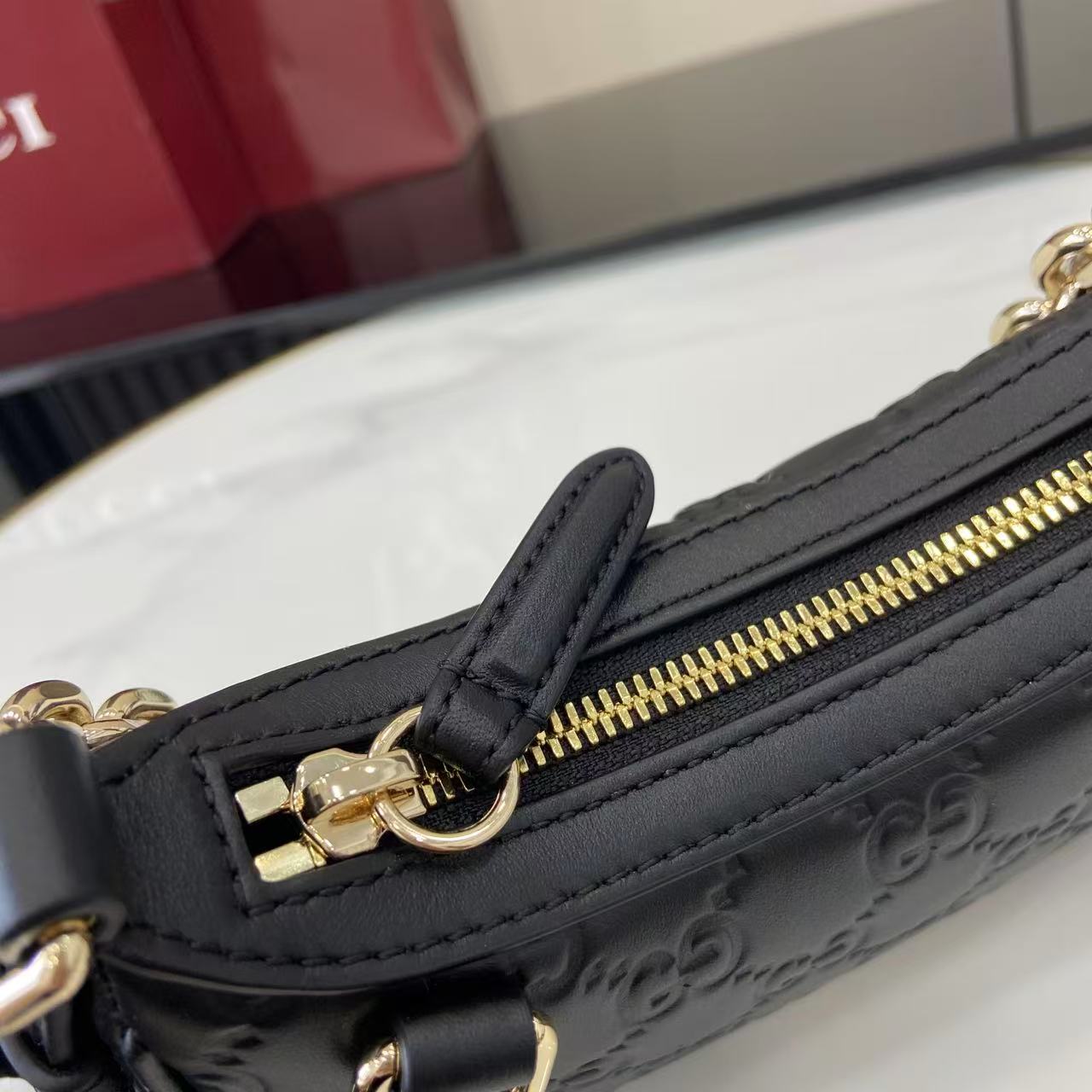 Gucci Emblem Small Embossed Leather Shoulder Bag with Chain Strap 8 i1757313129655 1510 0 6