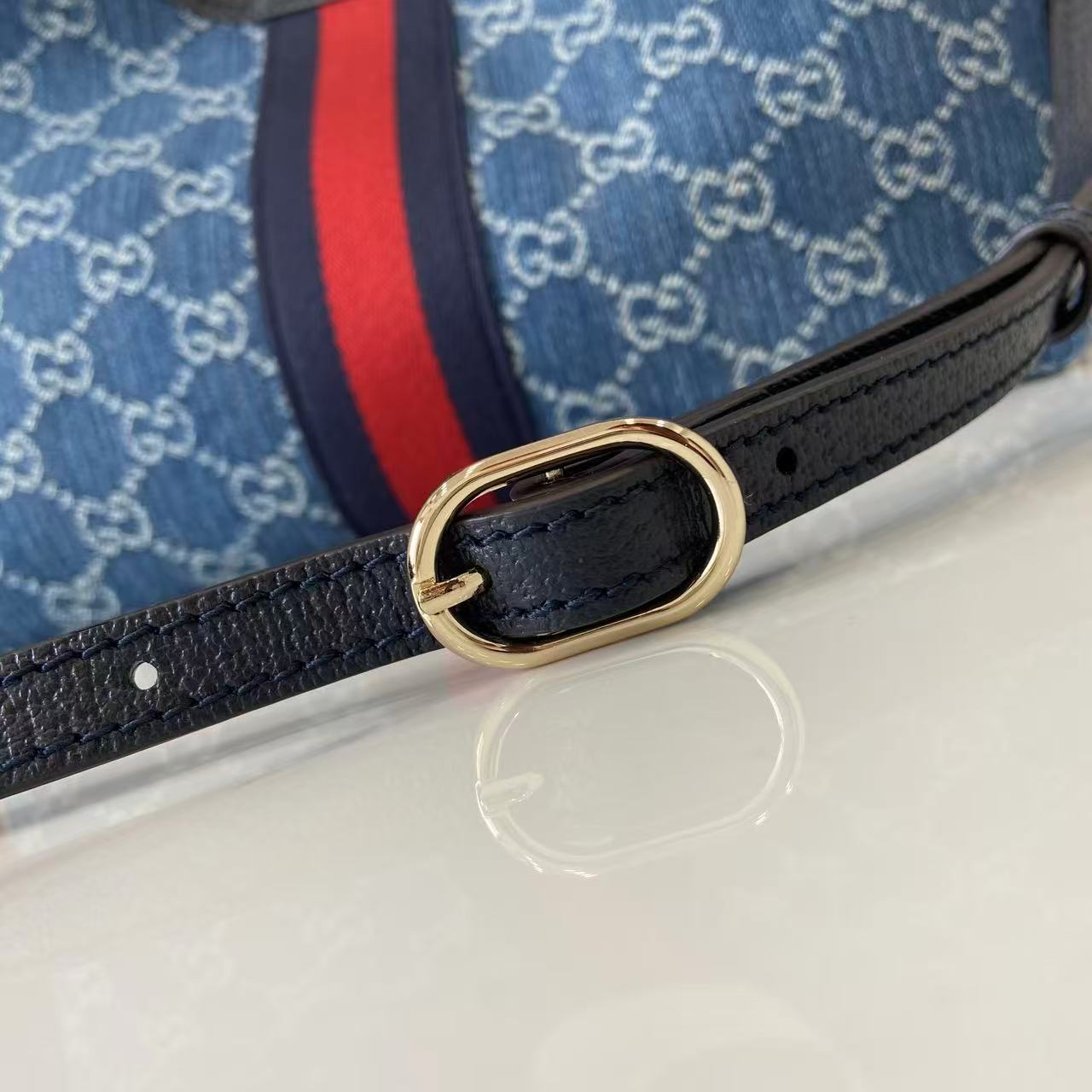 Gucci Giglio Small Tote Bag in Blue Denim with Removable Pouch - Elegant Design 11 i1757313521205 8957 0 9