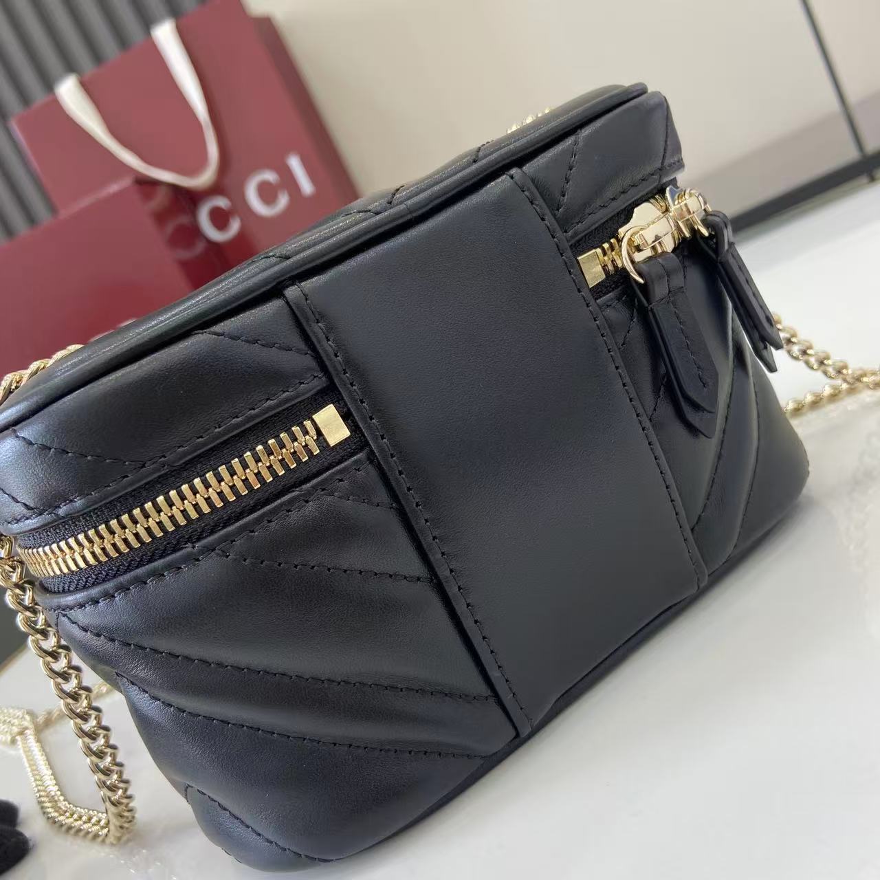 Gucci Marmont Chain Cosmetic Bag - Black Quilted Leather, 15cm 12 i1757575846958 4040 0 10